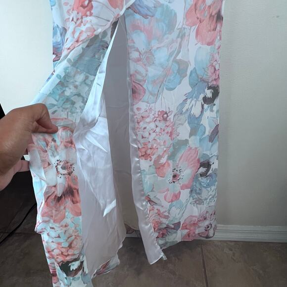 Calvin Klein Blue Floral Ruffle Halter Neckline Sleeveless Maxi Dress 4 Wedding - Picture 10 of 11